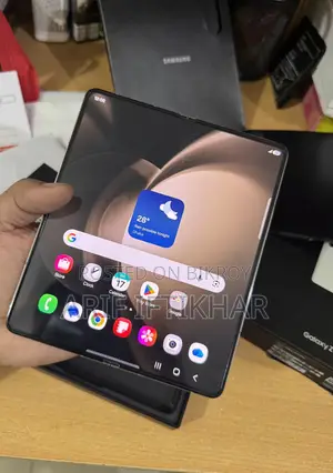 স্যামসাং গ্যালাক্সি জেড ফোল্ড ৫ ২৫৬ জিবি হোয়াইট