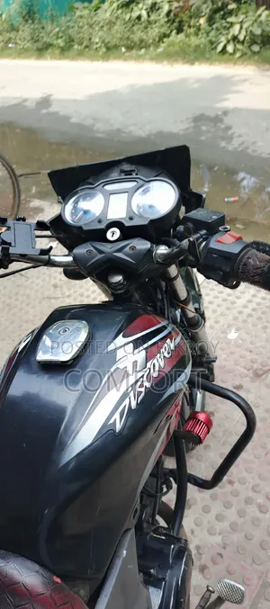 রোডমাস্টার প্রাইম ১০০ ২০১৮ রেড
