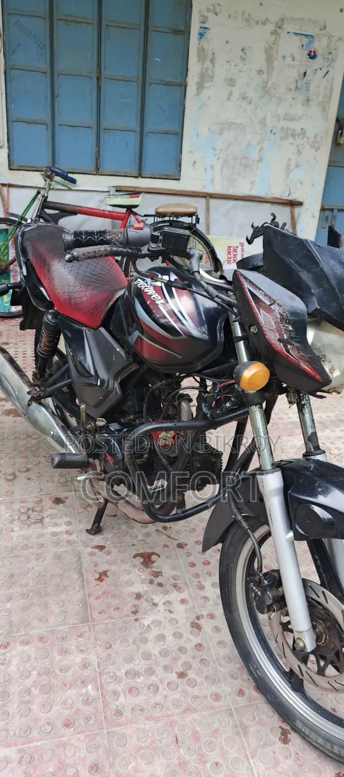 রোডমাস্টার প্রাইম ১০০ ২০১৮ রেড