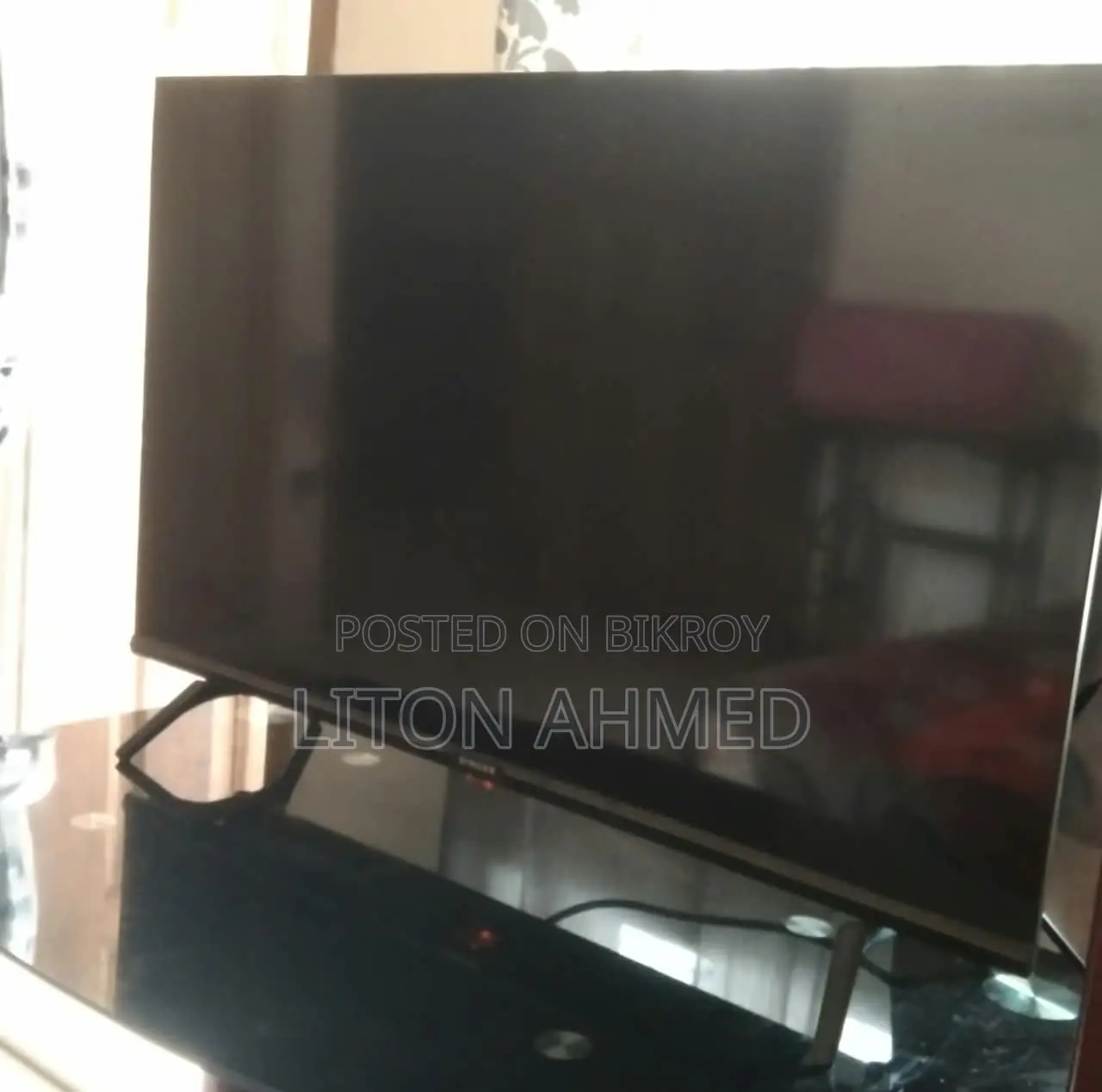 Slightly used LED Singer TV