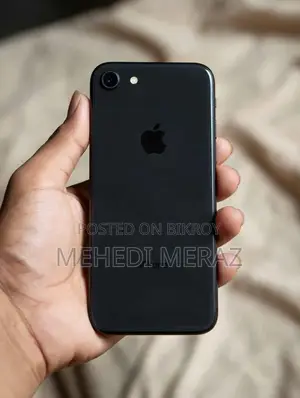 অ্যাপল আইফোন ৮ ৬৪ জিবি কালো