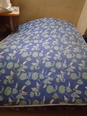টু জাজিম অ্যান্ড ওয়ান ম্যাট্রেস