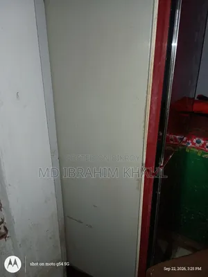 Singer Refrigerator 238 L