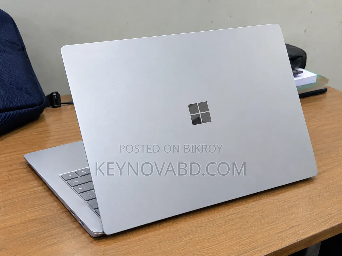 Laptop Microsoft Surface Go 8GB Intel Core i5 SSD 256GB