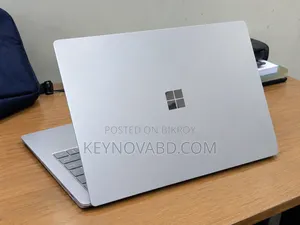 Laptop Microsoft Surface Go 8GB Intel Core i5 SSD 256GB
