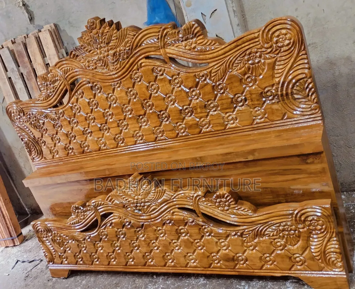 Call to buy this sofa set, at Badhan Furniture