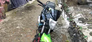 ইয়ামাহা এফজেড ২০১৫ ব্ল্যাক
