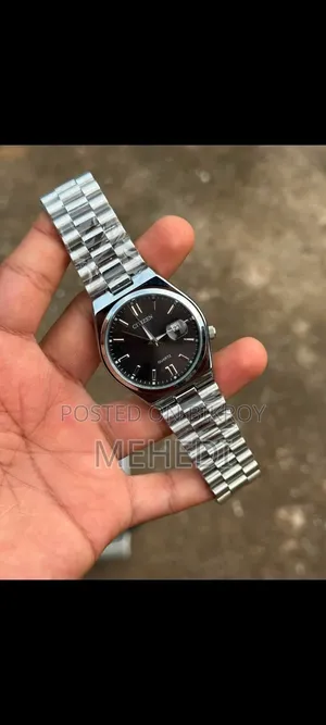 প্রিমিয়াম ওয়াচ কালেকশন সারা