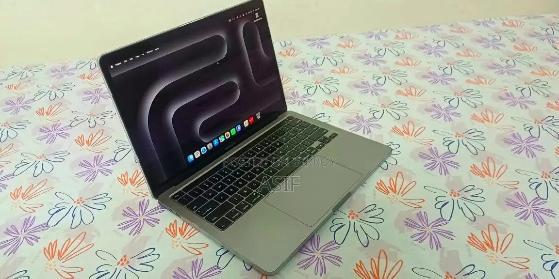 Laptop Apple MacBook 2020 16GB Intel Core i5 SSD 512GB