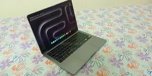 Laptop Apple MacBook 2020 16GB Intel Core i5 SSD 512GB