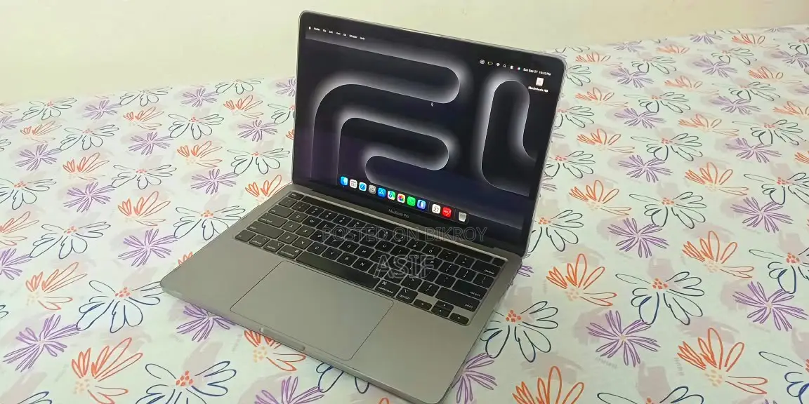 Laptop Apple MacBook 2020 16GB Intel Core i5 SSD 512GB