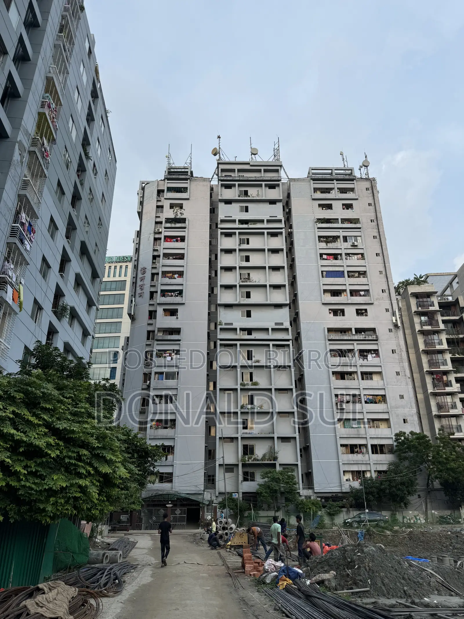 3-bedroom Apartment in Uddyan Anwar, Shyamoli for sale