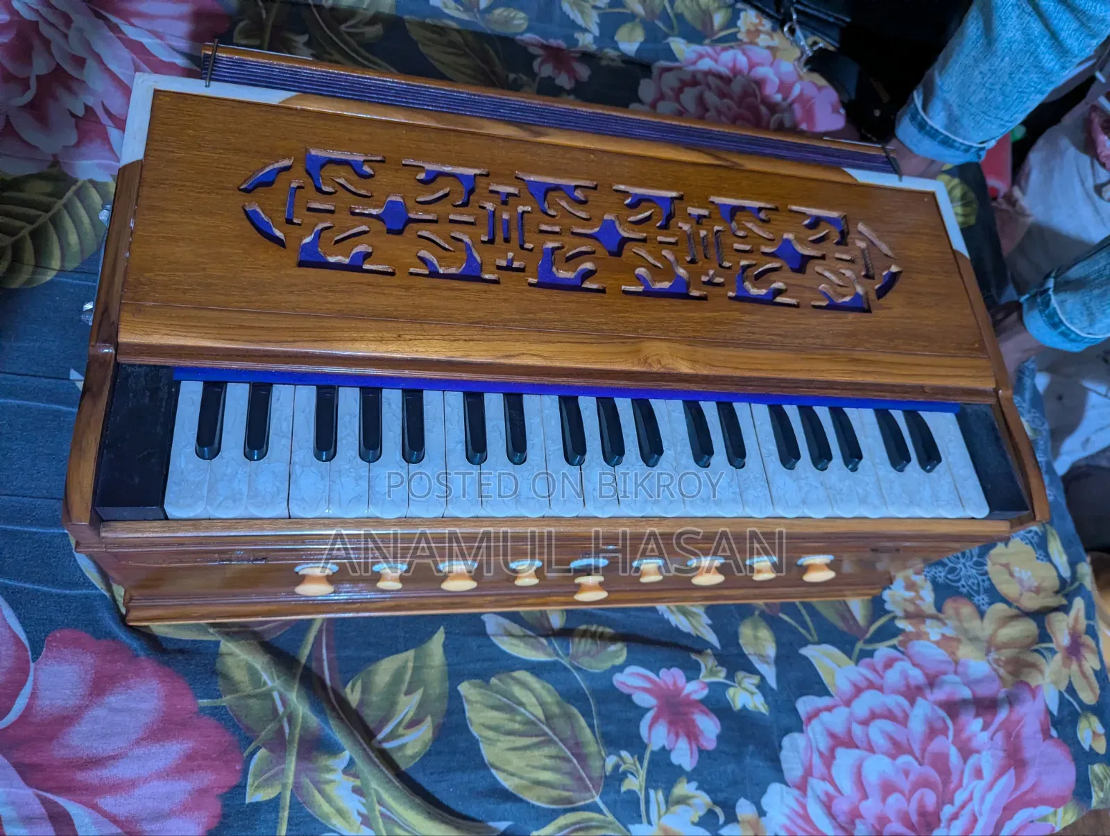 ইউজড হারমোনিয়াম