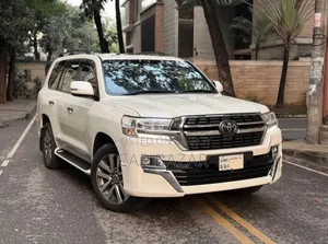 Toyota Land Cruiser 4.5 V8 VXR 2020 White