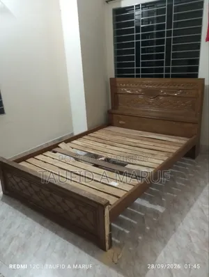 সেগুন কাঠের খাট
