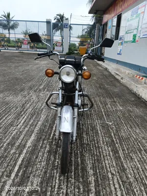 Yamaha 2000 Silver