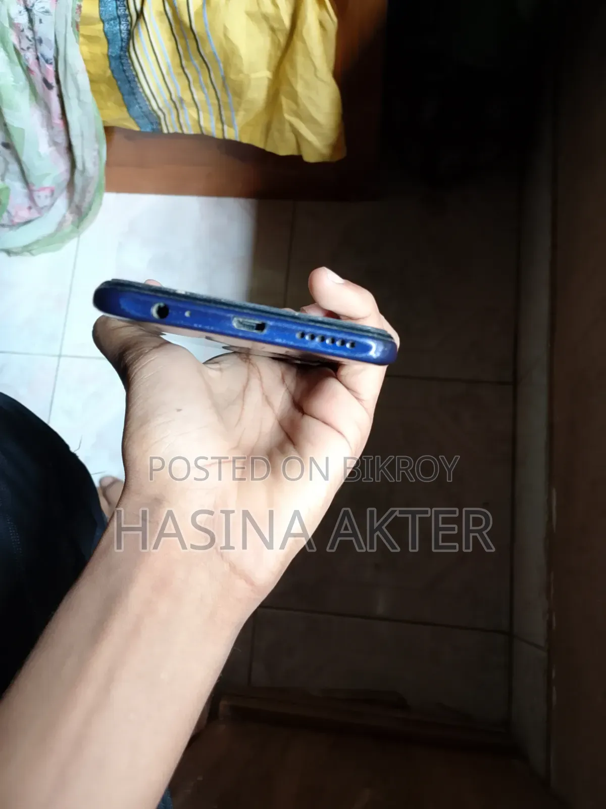 মোবাইল ফোন ৮ জিবি ব্লু