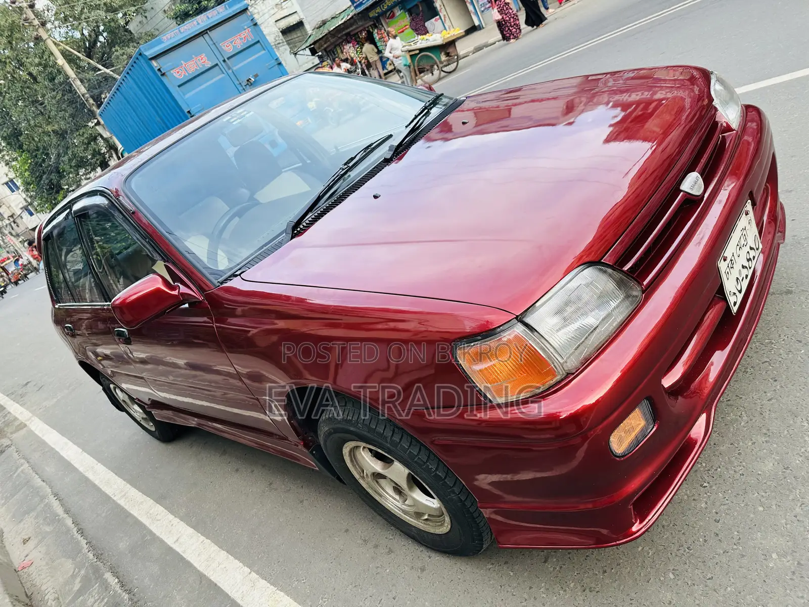 টয়োটা স্টারলেট ১৯৯৩ মেরুন