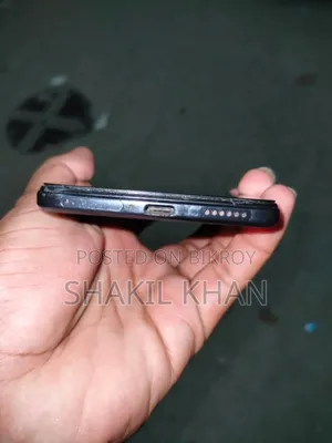 Vivo V21 128 GB Black