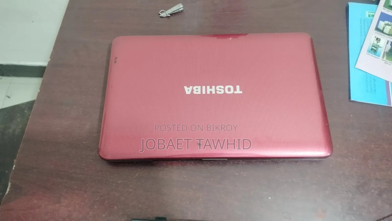 Laptop Toshiba Satellite C850 2GB Intel Core i3 HDD 320GB