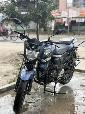 ইয়ামাহা এফজেডএস ভি২ ২০২৪ নীল