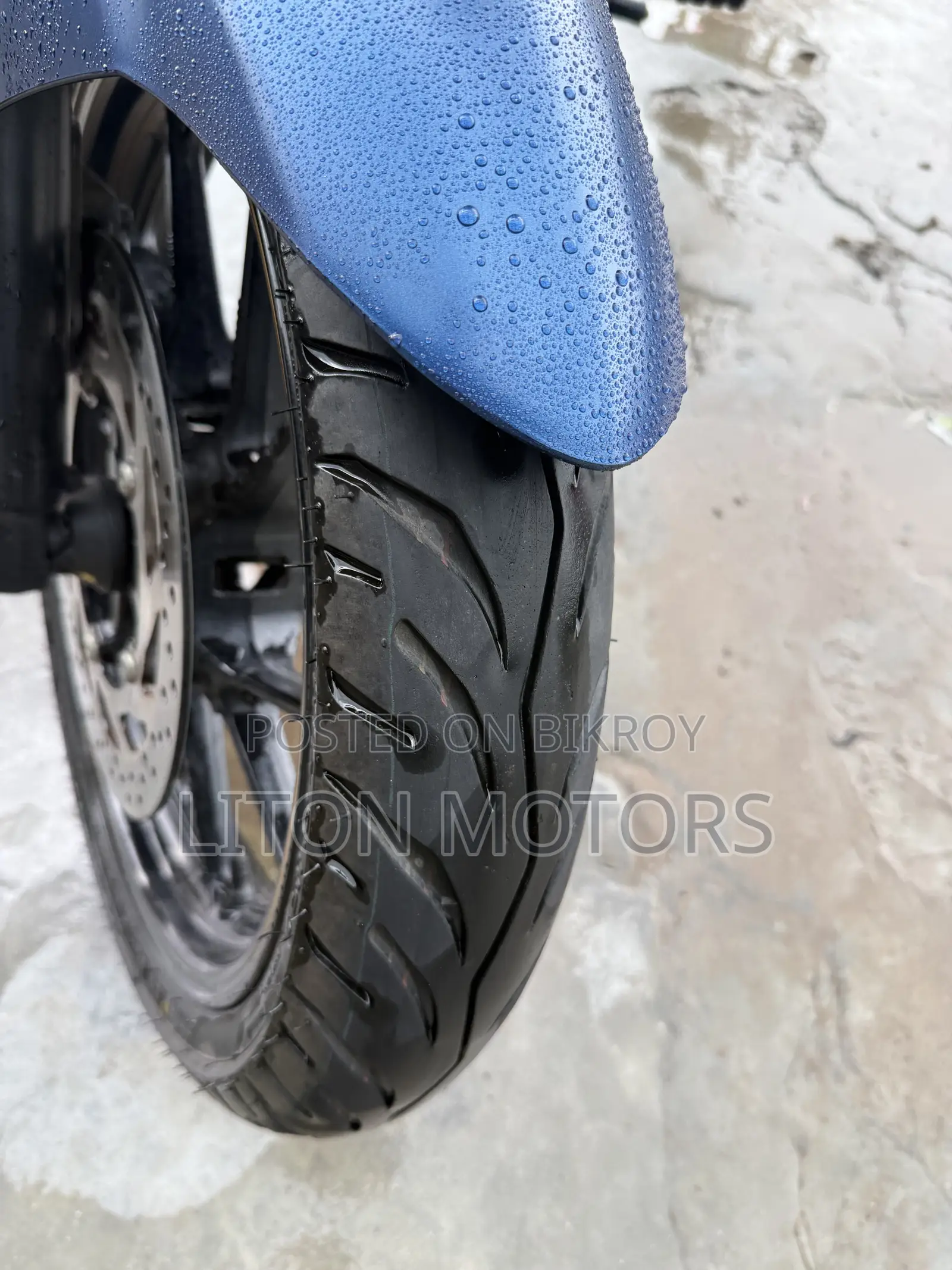 ইয়ামাহা এফজেডএস ভি২ ২০২৪ নীল