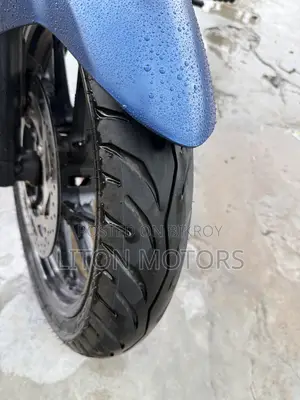 ইয়ামাহা এফজেডএস ভি২ ২০২৪ নীল