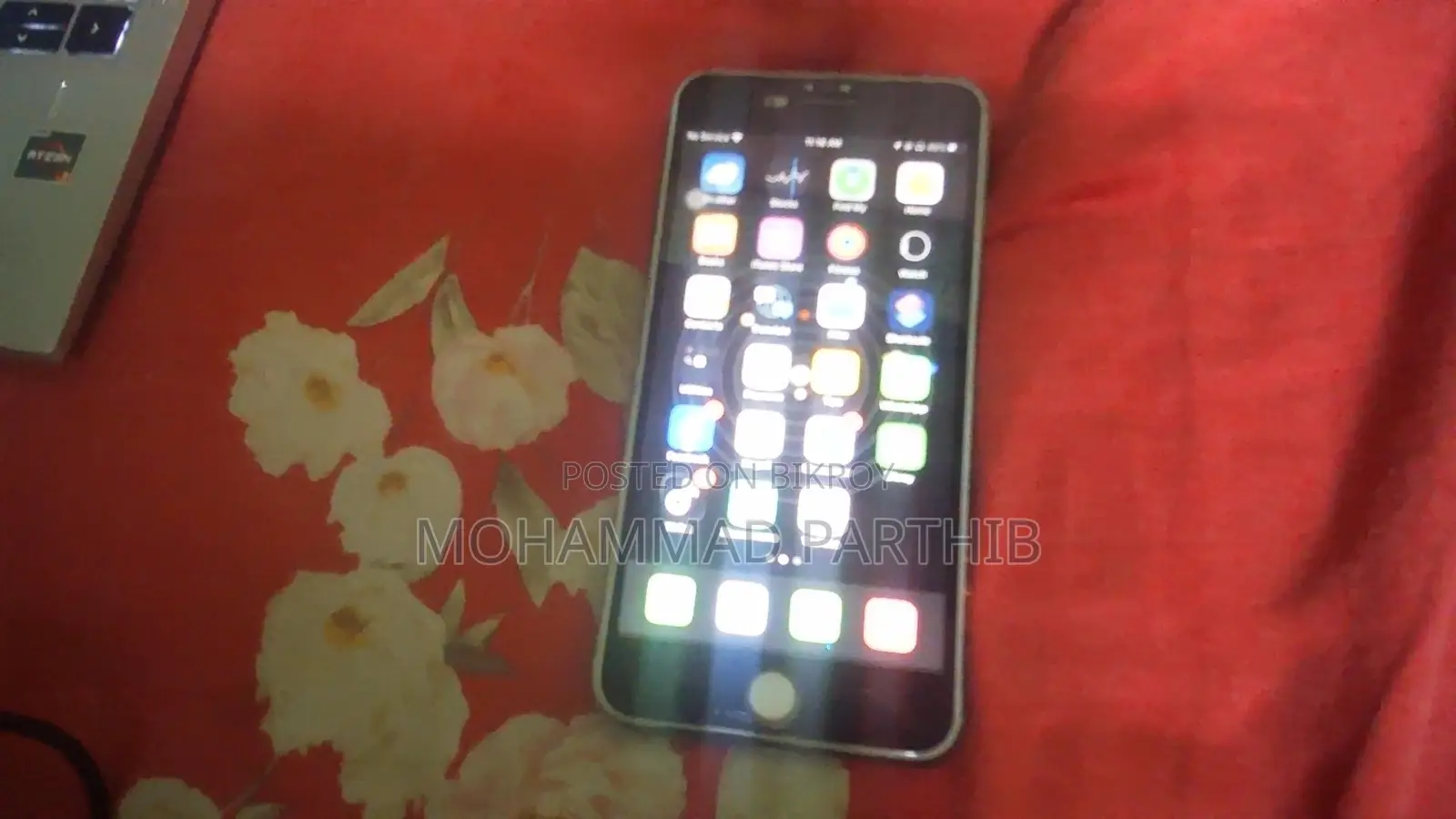 Apple iPhone 8 Plus 64 GB Gold