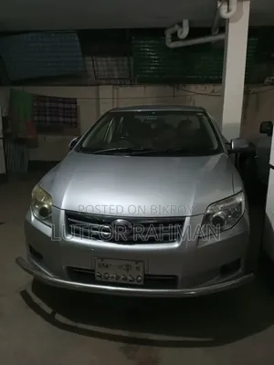 Toyota Axio 2011 Silver