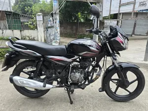 বাজাজ ডিসকভার ১০০ ২০১৫ কালো