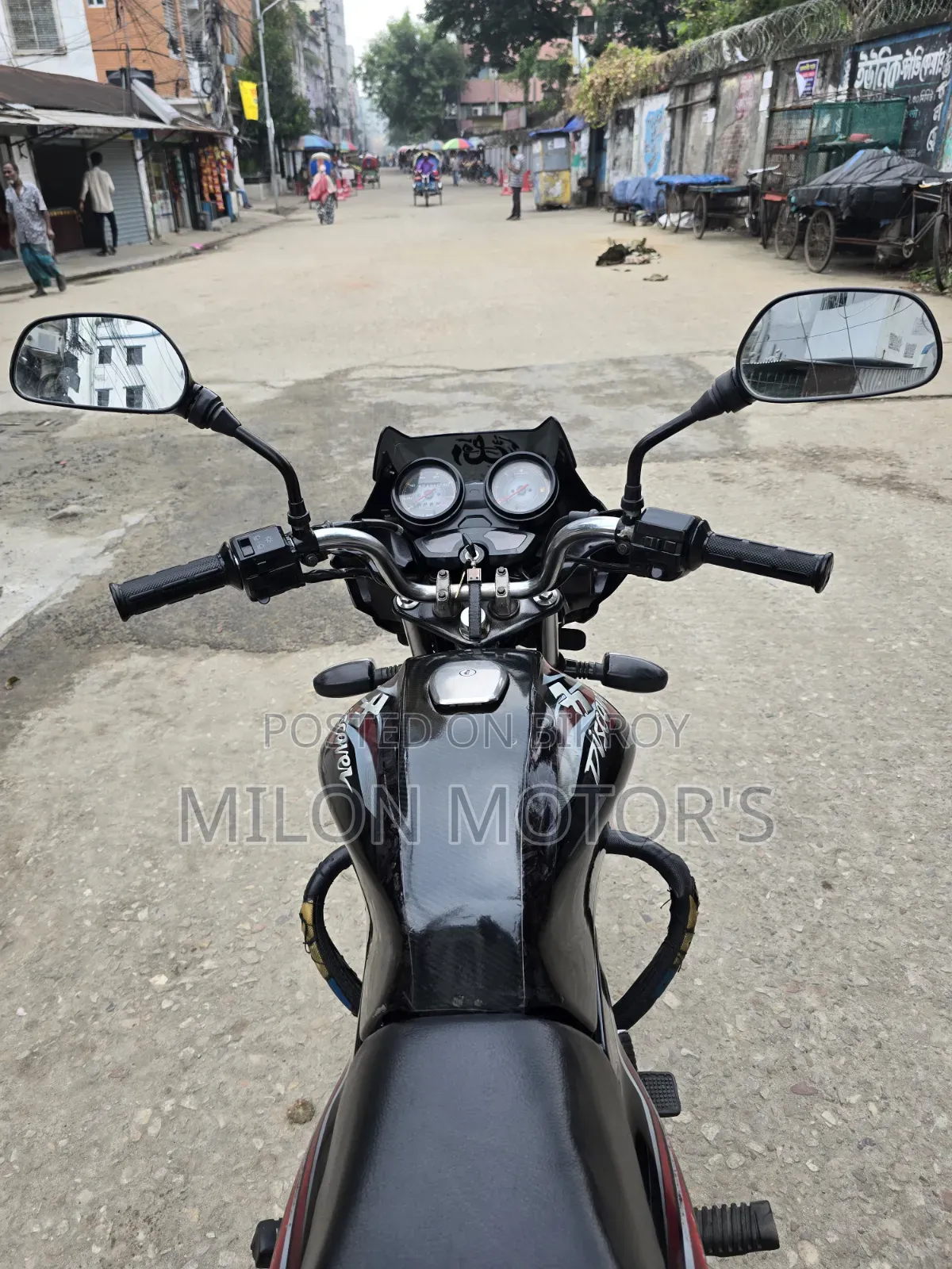 বাজাজ ডিসকভার ১০০ ২০১৫ কালো