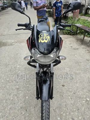 বাজাজ ডিসকভার ১০০ ২০১৫ কালো