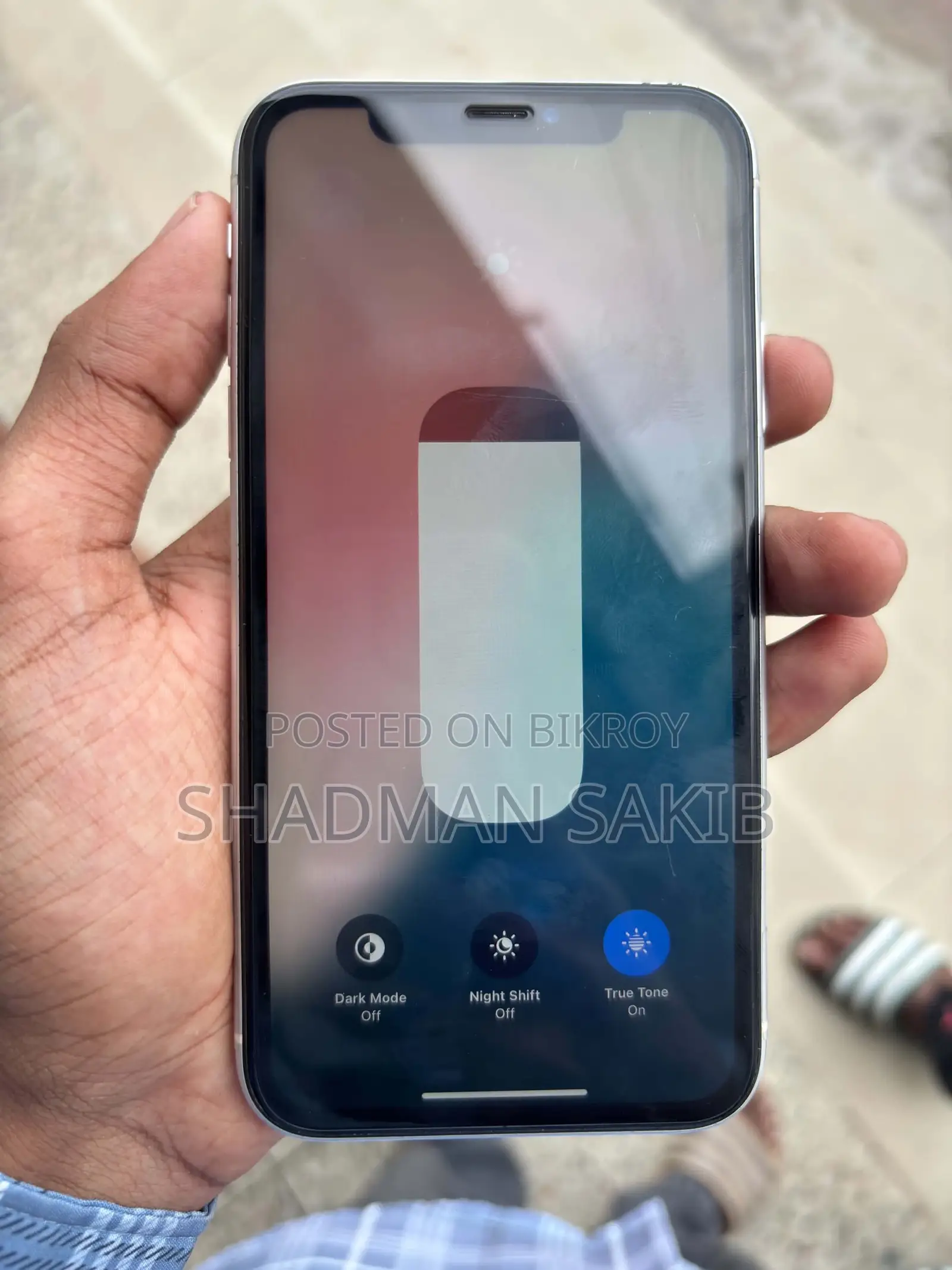 অ্যাপল আইফোন এক্সআর ১২৮ জিবি সাদা