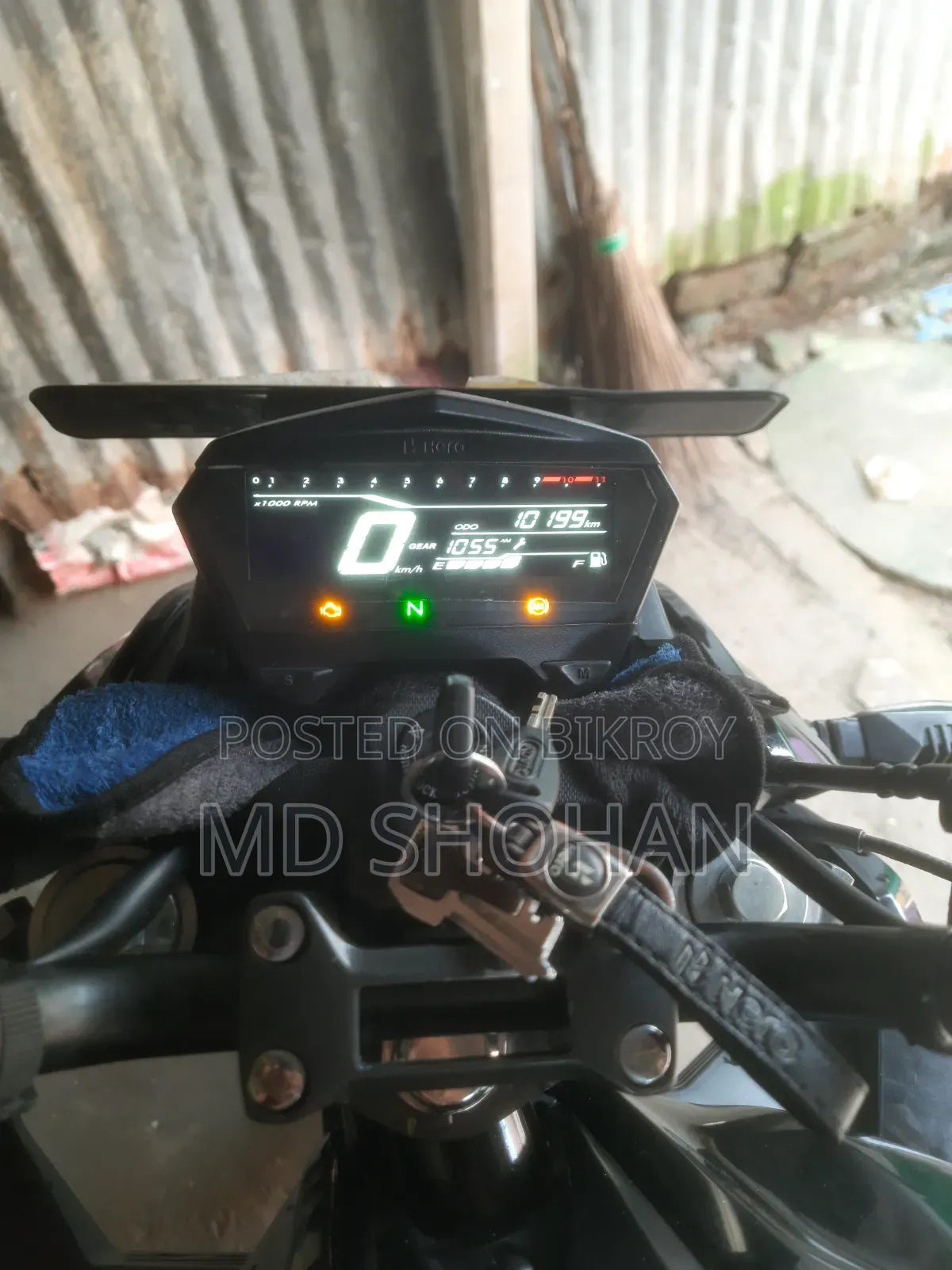 হিরো এক্সট্রিম ১২৫আর ২০২৫ ব্ল্যাক