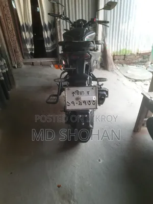 হিরো এক্সট্রিম ১২৫আর ২০২৫ ব্ল্যাক