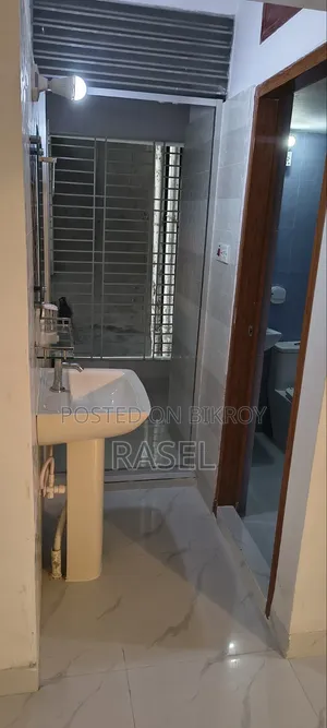 সাভারের অফিসার্স টাওয়ারে ৩ বেডরুমের অ্যাপার্টমেন্ট ভাড়ার জন্য
