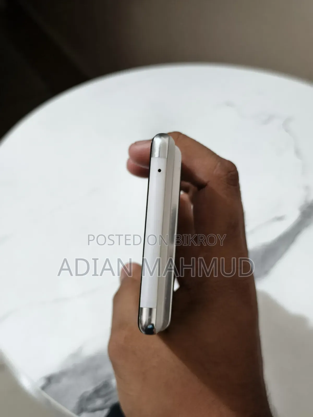গুগল পিক্সেল ৬ প্রো ১২৮ জিবি হোয়াইট