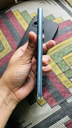 রিয়েলমি সি২১ওয়াই ৬৪ জিবি নীল