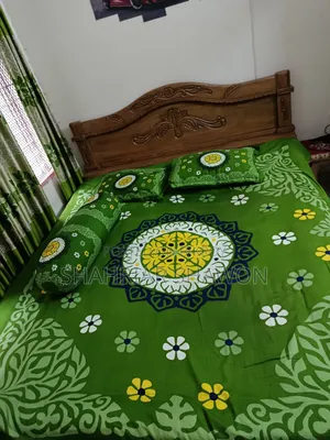 6/7 Feet King Size Bed (Teak Wood)