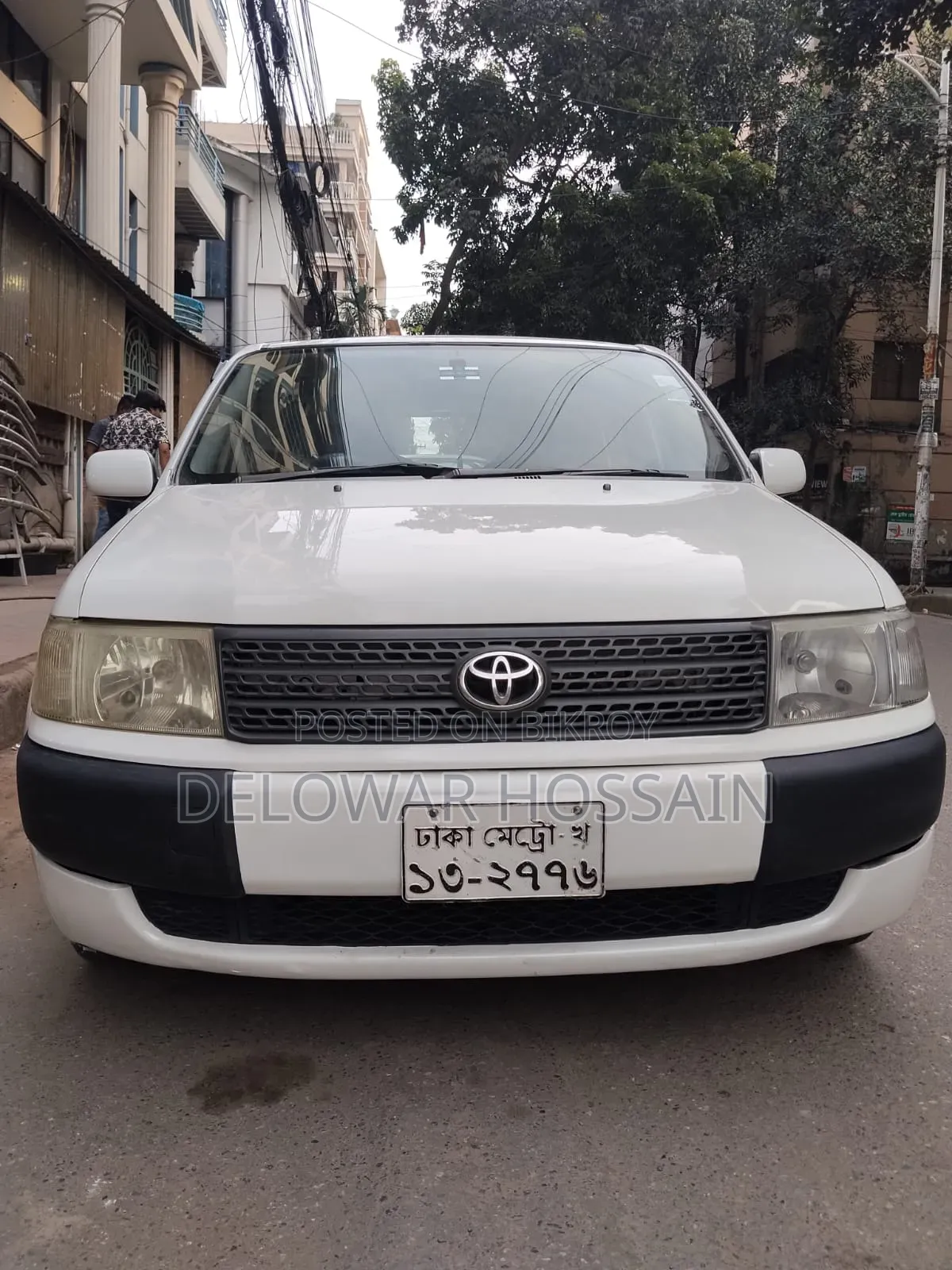 টয়োটা প্রোবক্স ২০০৫ সাদা