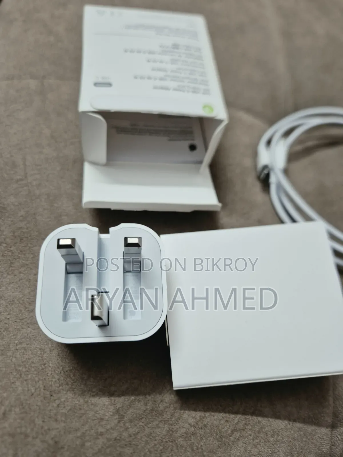 Apple Adapter