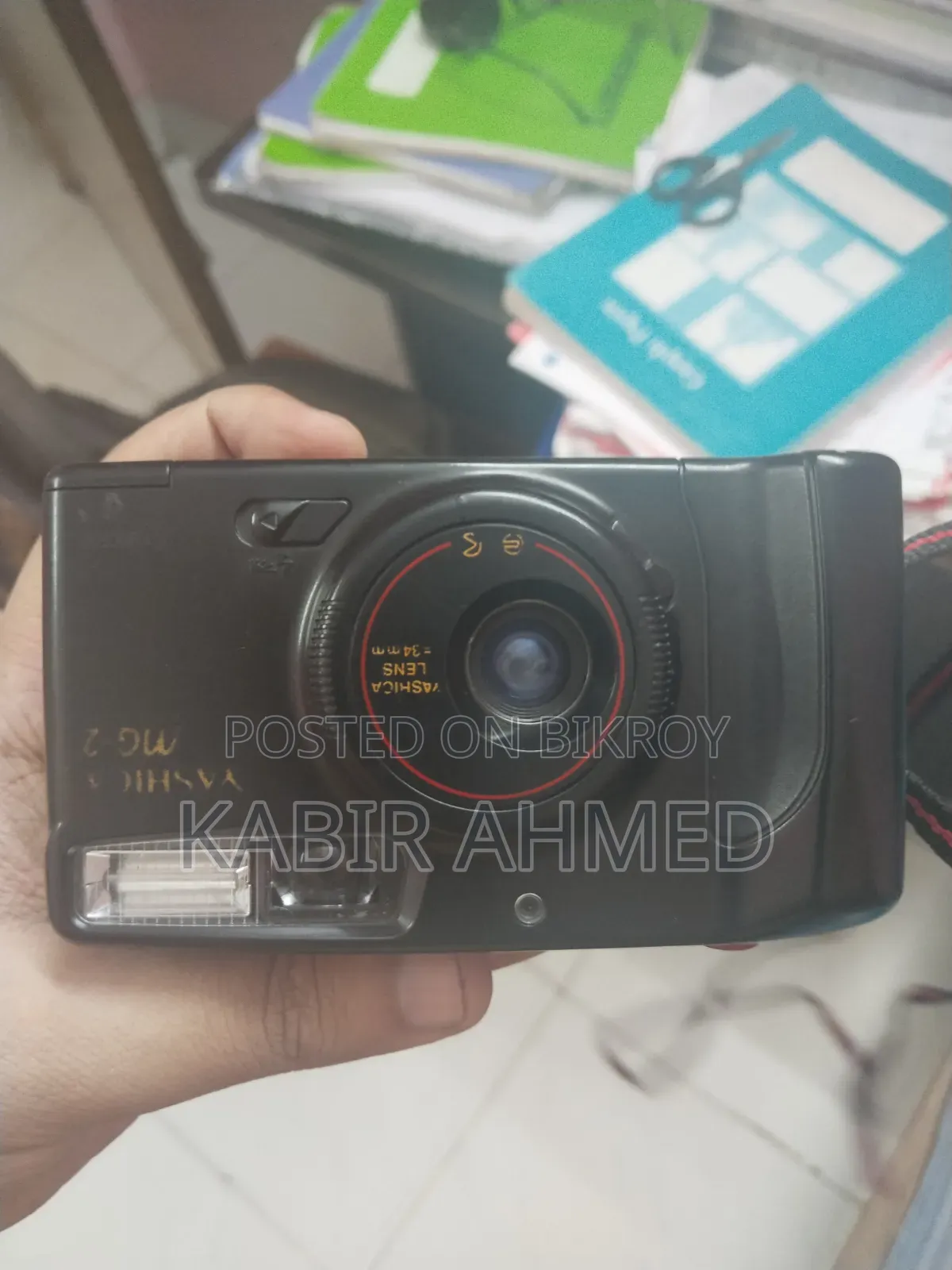 Yashica Mg-2 DX Vintage Camera