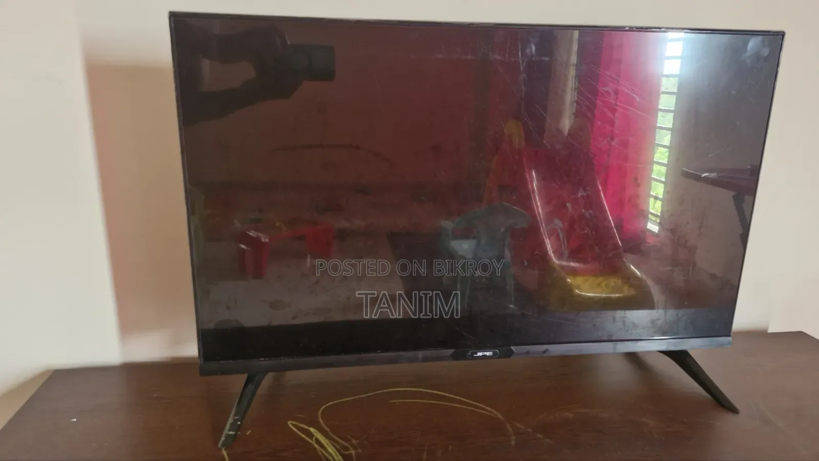 Smart 32" TV