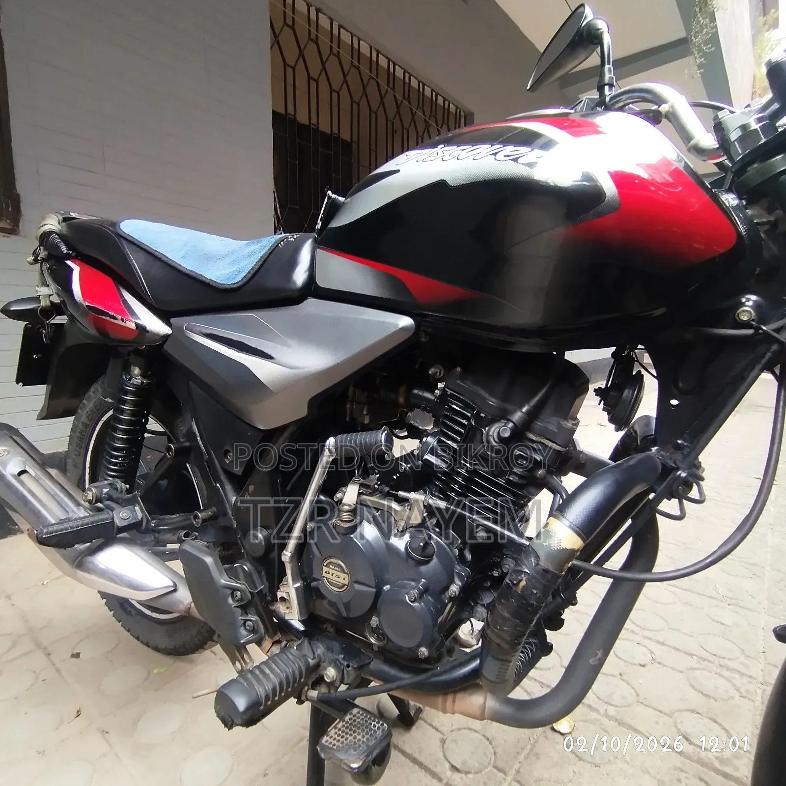 Bajaj Discover 125 2020 Black