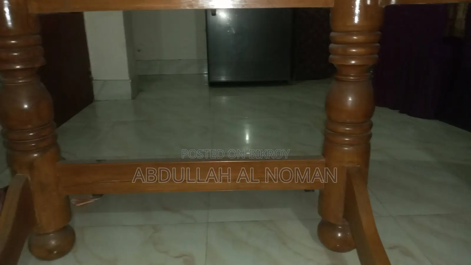 সেগুন কাঠের ডাইনিং টেবিল বিক্রি হবে