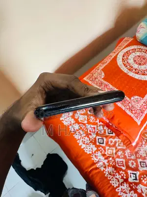 অ্যাপল আইফোন ১১ প্রো ম্যাক্স ২৫৬ জিবি কালো