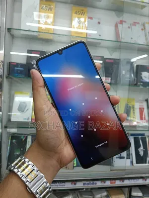 Vivo Y19e 64 GB Gold