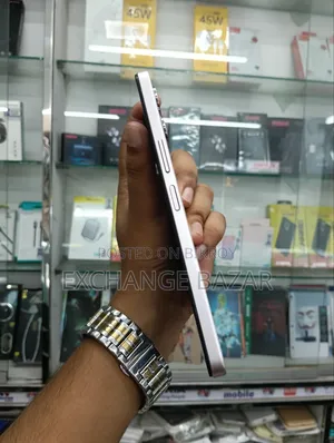 Vivo Y19e 64 GB Gold