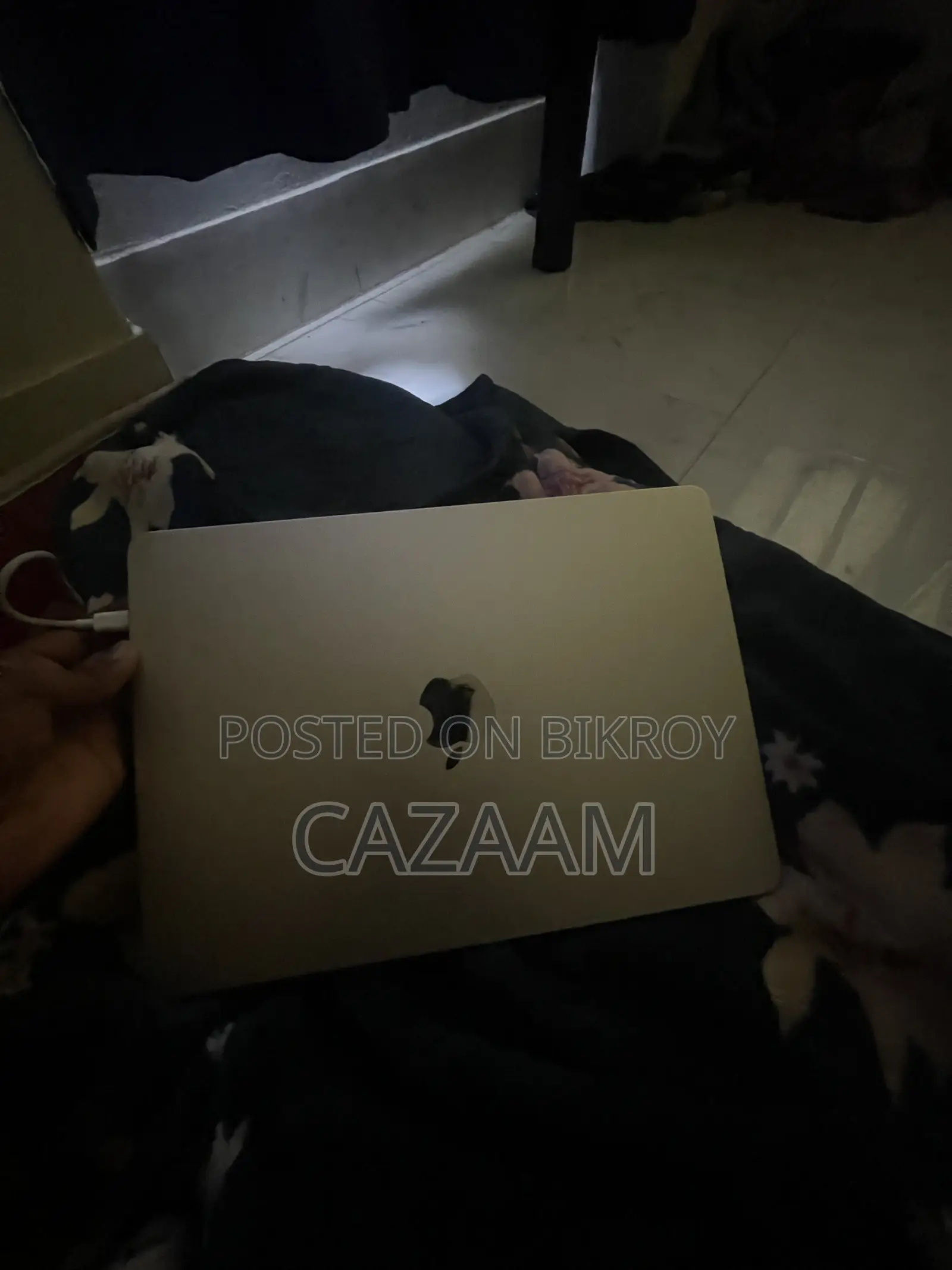 Laptop Apple MacBook Air 2022 M2 16GB Apple M2 SSD 256GB