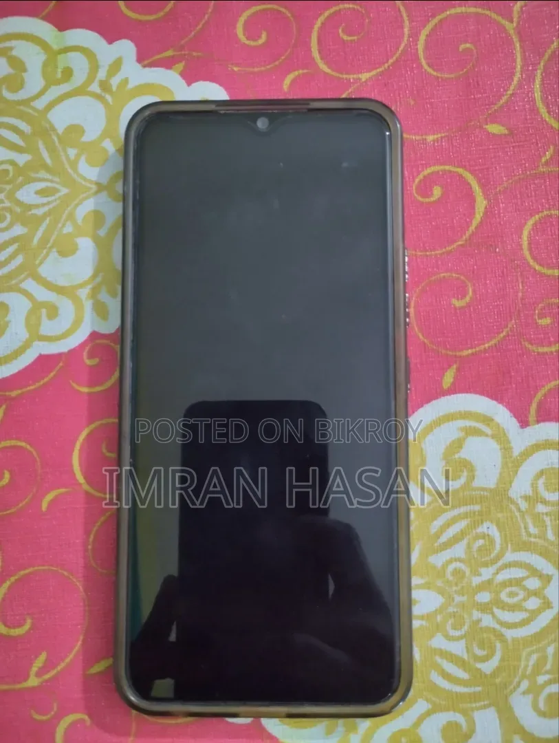 আইটেল ৩২ জিবি নীল